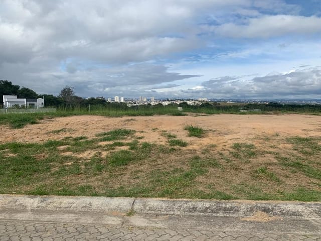 Terreno com 1122m², à venda, no bairro Condomínio Reserva do Paratehy em São José dos Campos