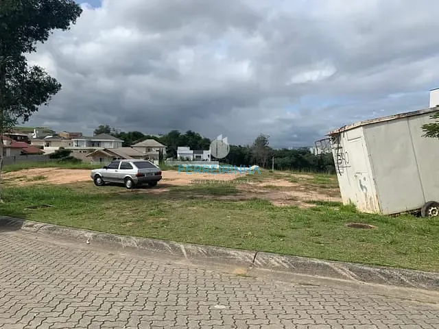 Terreno com 1122m², à venda, no bairro Condomínio Reserva do Paratehy em São José dos Campos