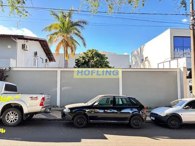 Terreno com 250m², à venda, no bairro Jardim Claret em Rio Claro