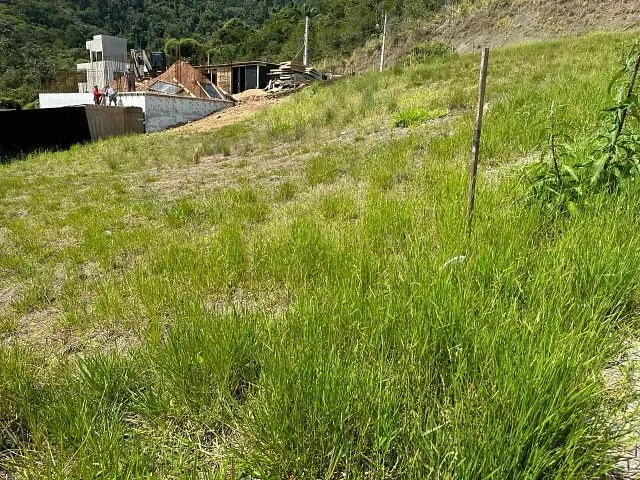 Terreno com 300m², à venda, no bairro São Francisco de Assis em Camboriú