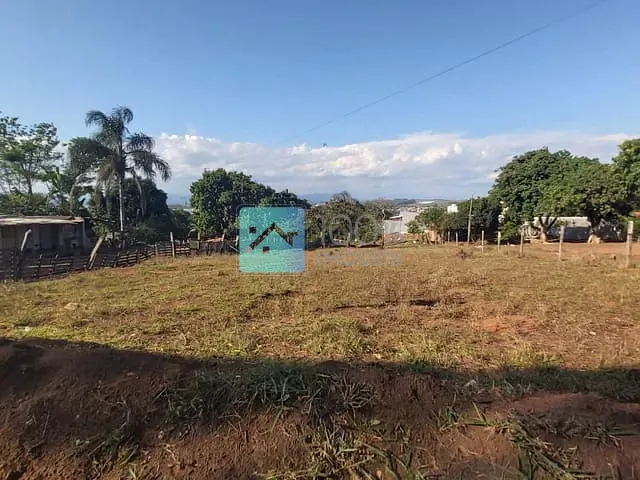 Terreno com 1010m², à venda, no bairro Jardim da Granja em São José dos Campos