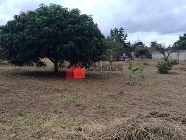 Terreno com 500m², à venda, no bairro Parque Shangrilá em Pindamonhangaba
