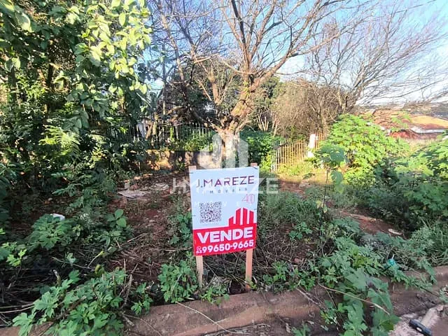 Terreno com 640m², à venda, no bairro Jardim Apucarana em Apucarana