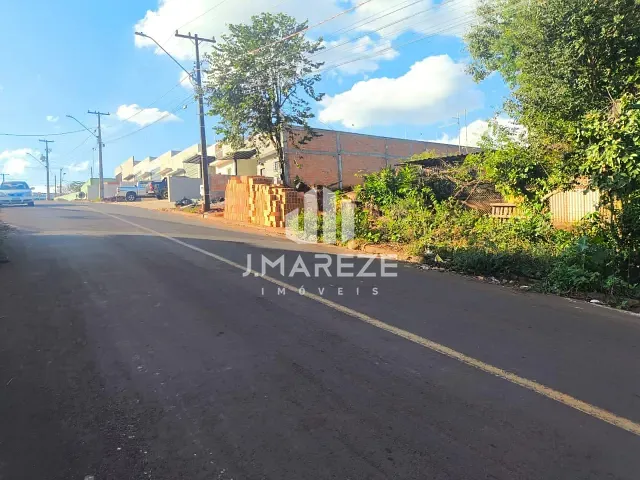 Terreno com 640m², à venda, no bairro Jardim Apucarana em Apucarana