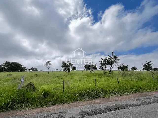 Terreno com 20400m², para alugar, no bairro Loteamento Chácaras Ingrid em Taubaté