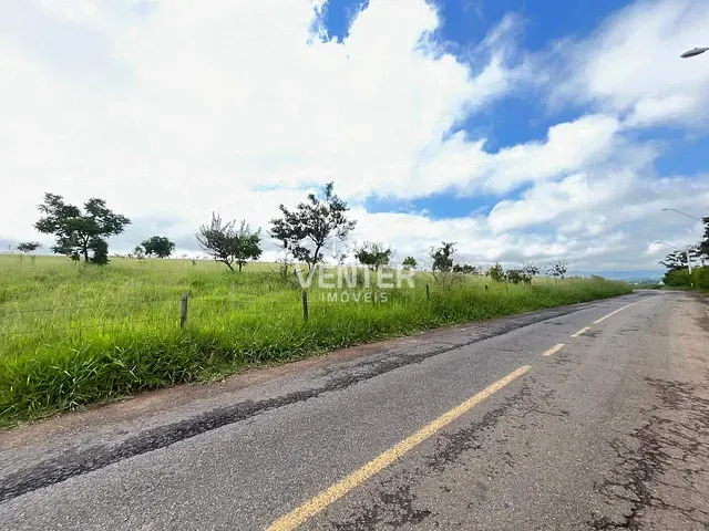 Terreno com 20400m², para alugar, no bairro Loteamento Chácaras Ingrid em Taubaté
