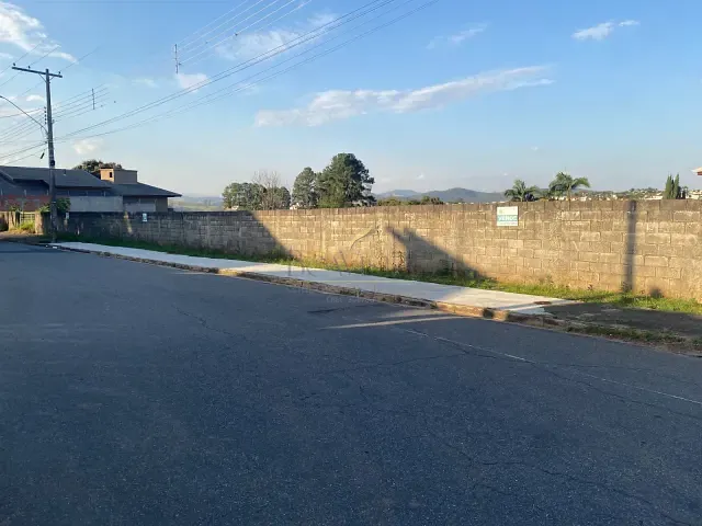 Terreno com 2091m², à venda, no bairro Vila Santista em Atibaia