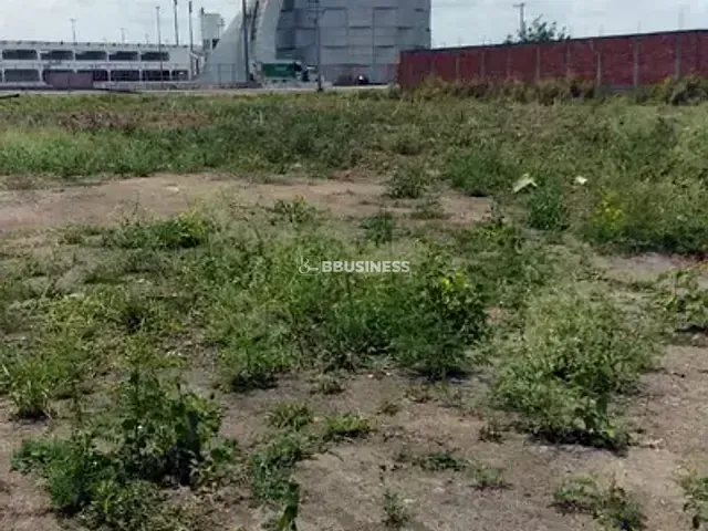 Terreno com 450m², à venda, no bairro Vila da Rainha em Campos dos Goytacazes