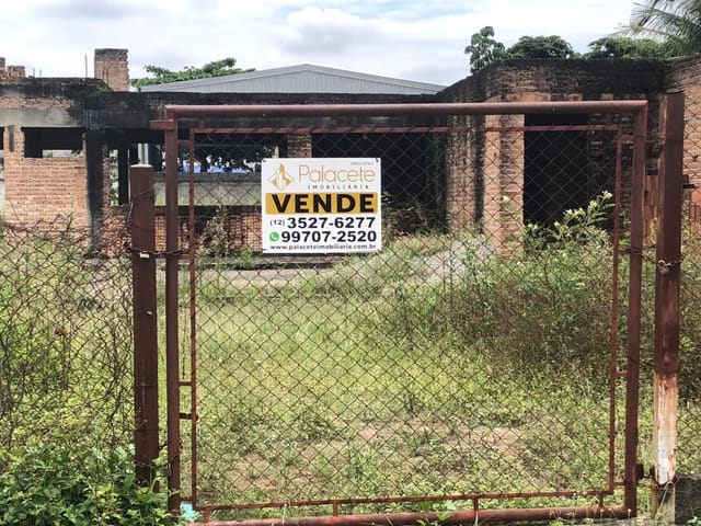 Terreno com 720m², à venda, no bairro Jardim Residencial Doutor Lessa em Pindamonhangaba