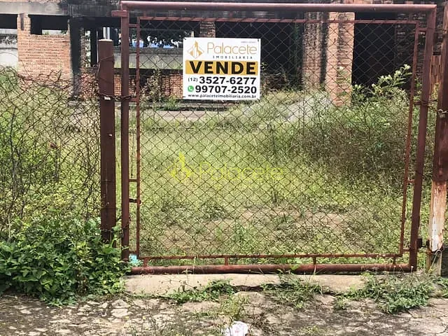 Terreno com 720m², à venda, no bairro Jardim Residencial Doutor Lessa em Pindamonhangaba