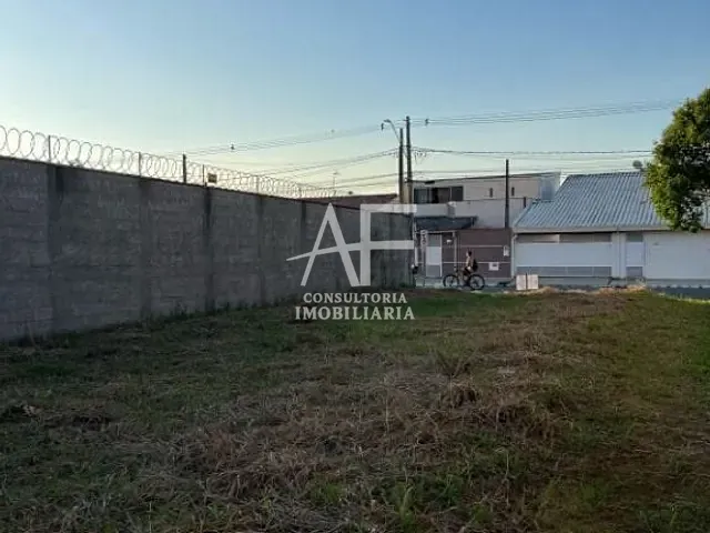 Terreno com 250m², à venda, no bairro Piracangaguá em Taubaté