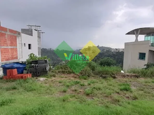 Terreno com 450m², à venda, no bairro Jardim Imperial em Arujá