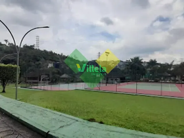 Terreno com 450m², à venda, no bairro Jardim Imperial em Arujá