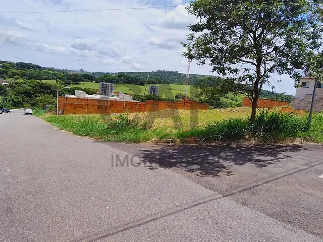 Terreno com 300m², à venda, no bairro Nova Jaguariúna III em Jaguariúna