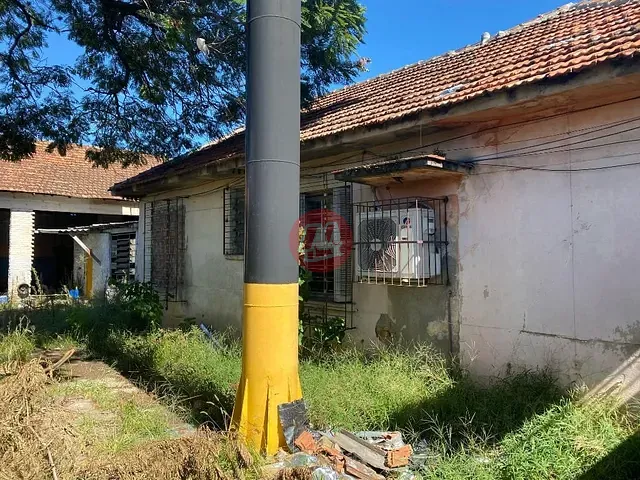 Terreno com 315m², para alugar, no bairro Partenon em Porto Alegre