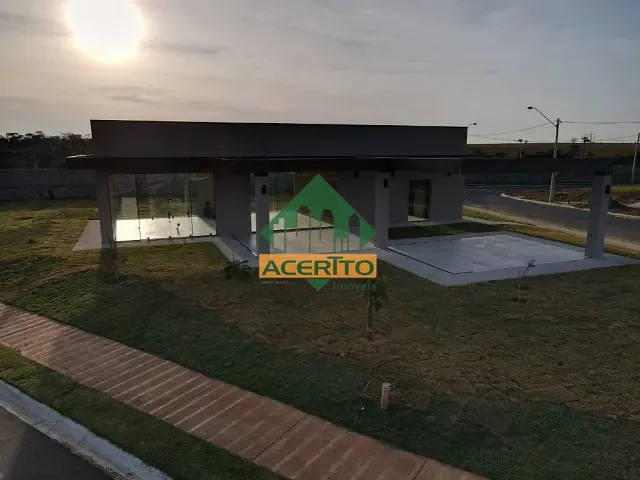 Terreno com 330m², à venda, no bairro Alvorada em Araçatuba