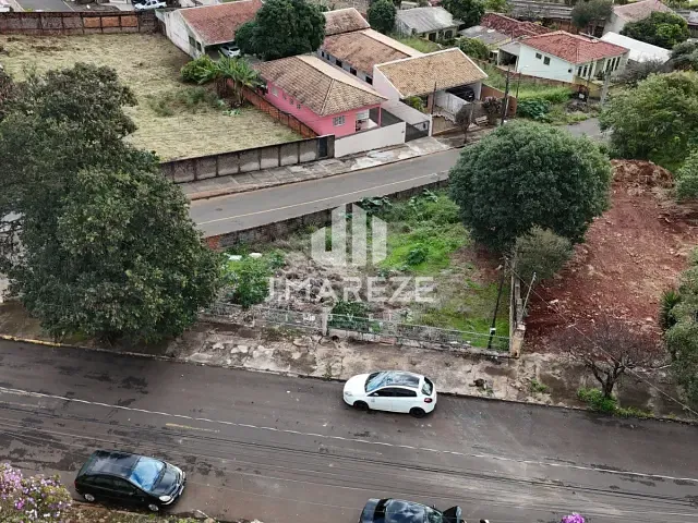 Terreno com 409m², à venda, no bairro Centro em Apucarana