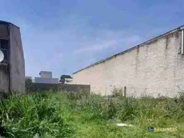 Terreno com 371m², à venda, no bairro Parque Santo Antônio em Campos dos Goytacazes