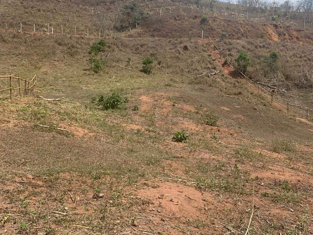 Terreno com 2073m², à venda, no bairro Pedro do Rio em Petrópolis