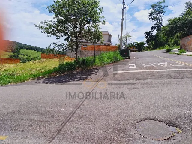 Terreno com 325m², à venda, no bairro Nova Jaguariúna III em Jaguariúna