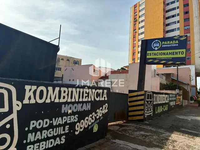 Terreno com 956m², para alugar, no bairro Centro em Apucarana