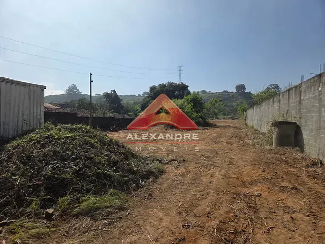 Terreno com 2977m², à venda, no bairro Vila São Pedro em São José dos Campos
