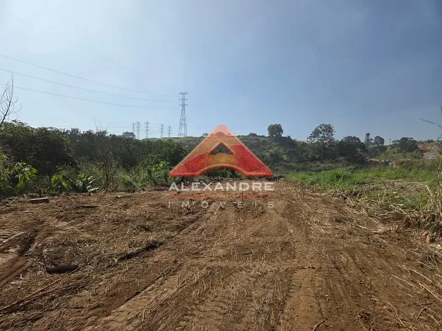 Terreno com 2977m², à venda, no bairro Vila São Pedro em São José dos Campos
