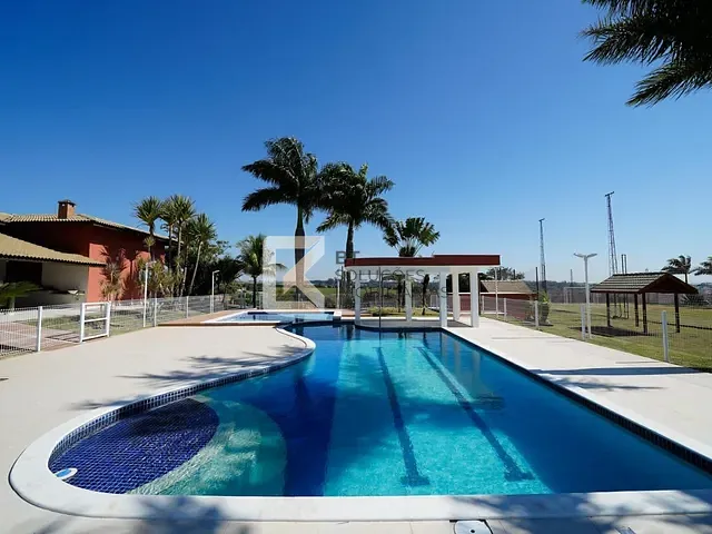 Terreno com 200m², à venda, no bairro Vila Alvorada em Elias Fausto