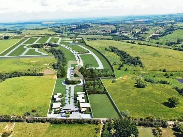 Terreno com 200m², à venda, no bairro Vila Alvorada em Elias Fausto