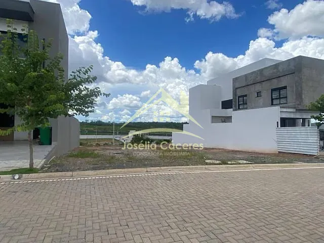 Terreno com 200m², à venda, no bairro Ribeirão do Lipa em Cuiabá