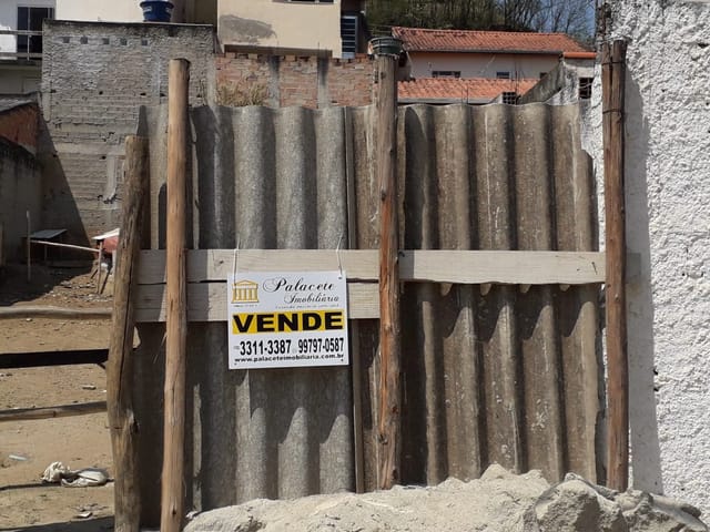 Terreno com 250m², à venda, no bairro Itaguaçú em Aparecida
