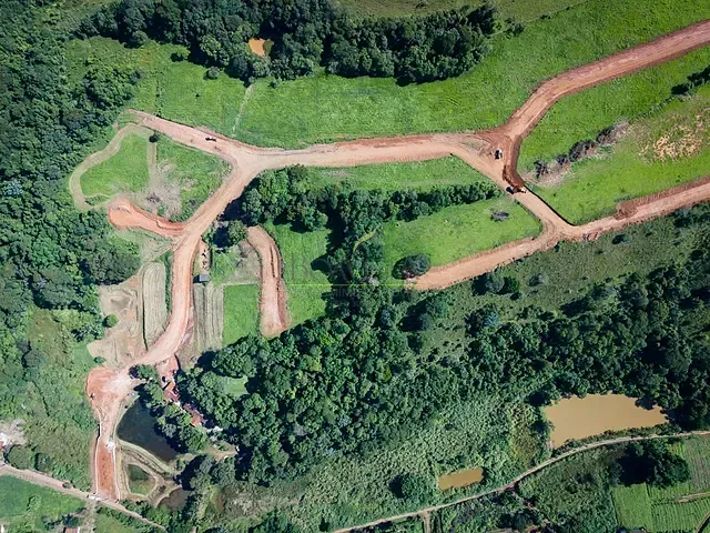 Terreno com 1000m², à venda, no bairro Cachoeira abaixo em Piracaia