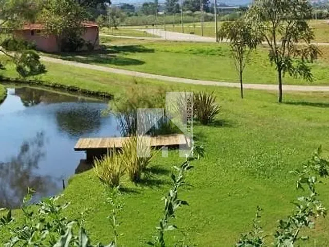 Terreno com 1000m², à venda, no bairro Centro em Cabreúva
