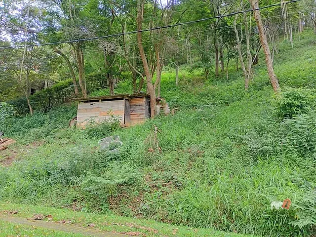 Terreno com 4500m², à venda, no bairro Araras em Petrópolis