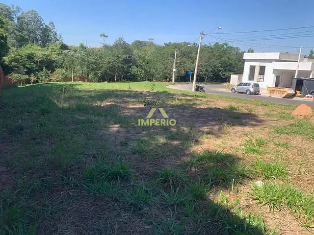 Terreno com 360m², à venda, no bairro Vila Nova em Salto