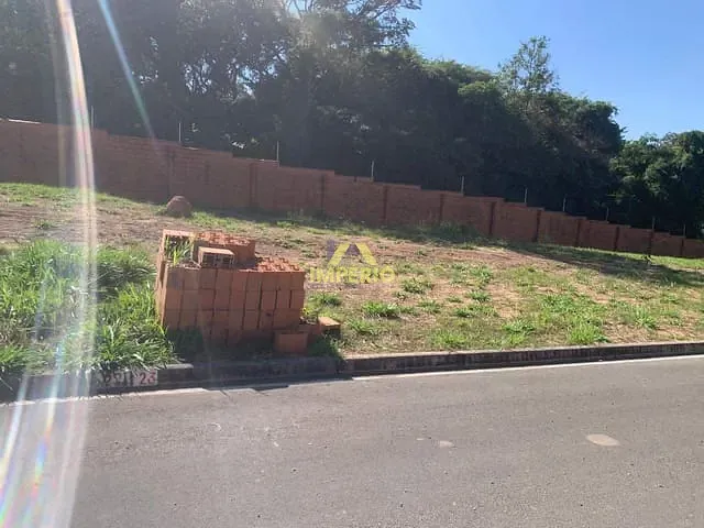 Terreno com 360m², à venda, no bairro Vila Nova em Salto