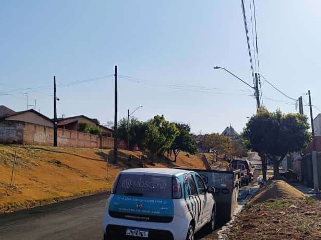 Terreno com 250m², à venda, no bairro Jardim Vitória em Cambé
