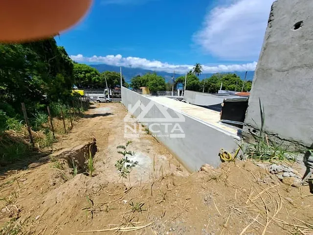 Terreno com 280m², à venda, no bairro São Francisco da Praia em São Sebastião
