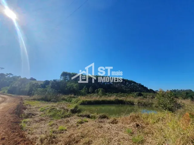 Terreno com 55902m², à venda, no bairro Córrego do Miguel em Andradas