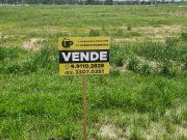Terreno com 184m², à venda, no bairro Três Vendas em Pelotas