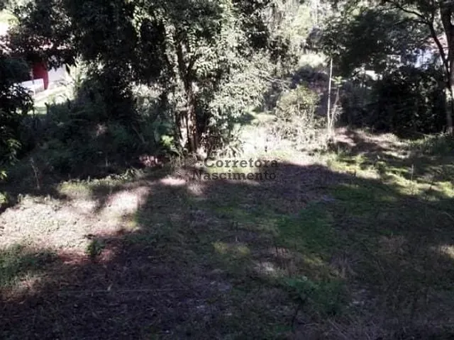 Terreno com 2700m², à venda, no bairro Jardim Santo Antônio da Boa Vista em Jacareí