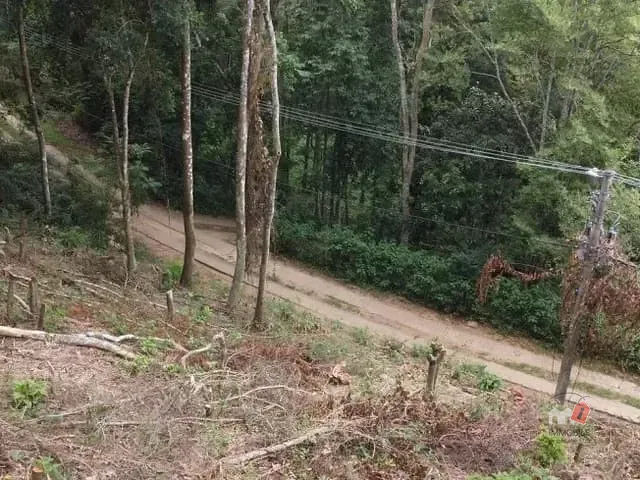 Terreno com 1782m², à venda, no bairro Correas em Petrópolis
