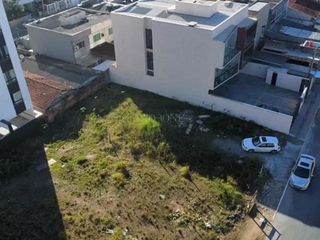 Terreno com 300m², à venda, no bairro Areias em Camboriú