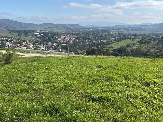 Terreno com 250m², à venda, no bairro Monte Cristo em Piracaia
