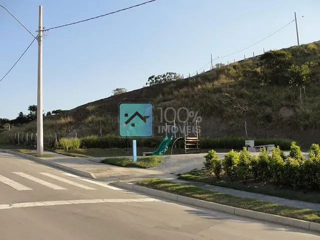 Terreno com 361m², à venda, no bairro Recanto dos Eucaliptos em São José dos Campos