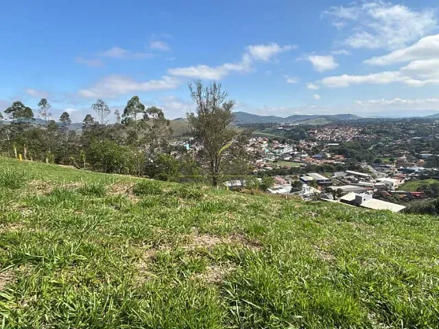 Terreno com 360m², à venda, no bairro Mote Cristo em Piracaia
