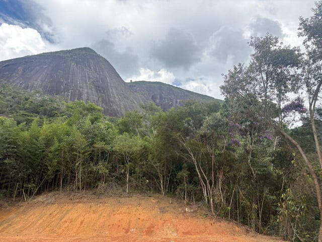 Terreno com 20000m², à venda, no bairro Itaipava em Petrópolis