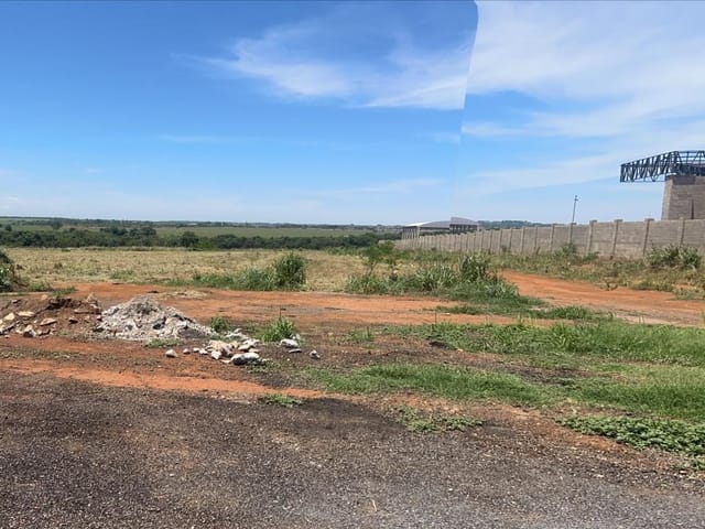 Foto do Terreno - Terreno comercial para venda em Vila Rica, 30,000m² | Lares e Andares Imóveis