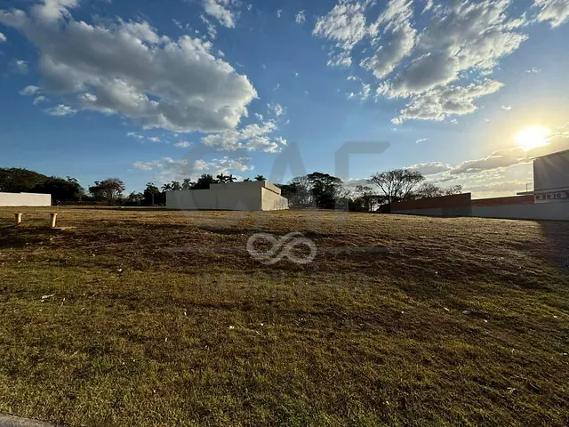 Terreno com 504m², à venda, no bairro Reserva Santa Izael  em Jaguariúna