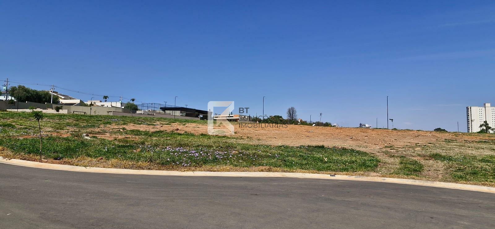 Terreno à venda, 10m² - Foto 2